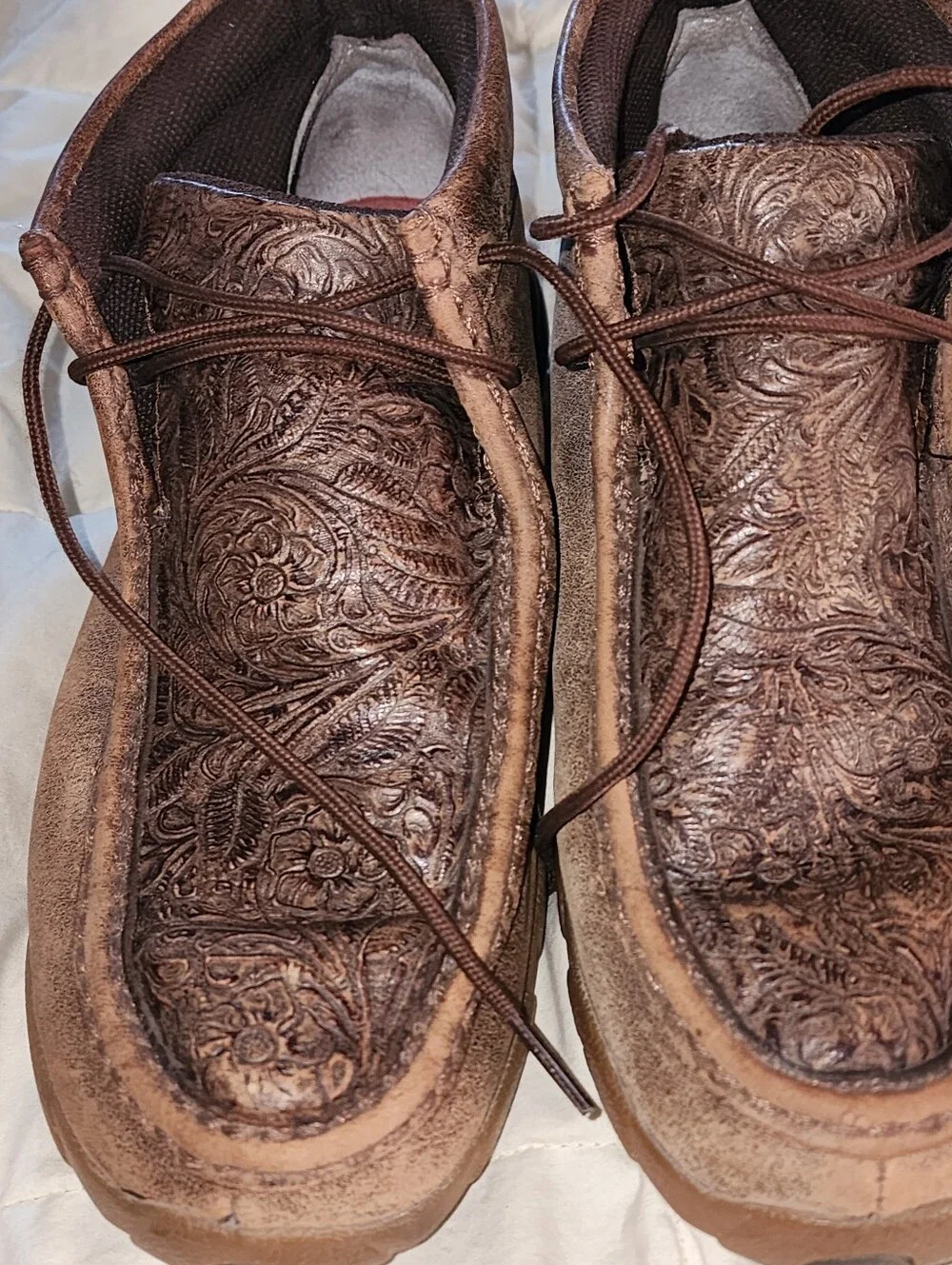 Men's 8 M Twisted X Brown Leather Embossed Moc Toe Casual Chukkas